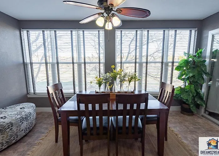 2Br Walk-In Condo - Near The 76 Strip - Pool - Free Tickets Included - Cla-8